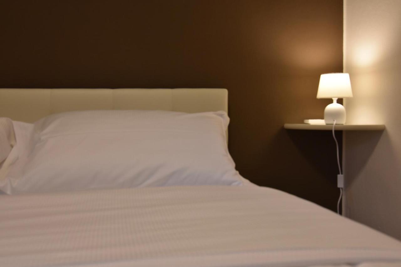 Emilia Suite Bologna Exteriör bild
